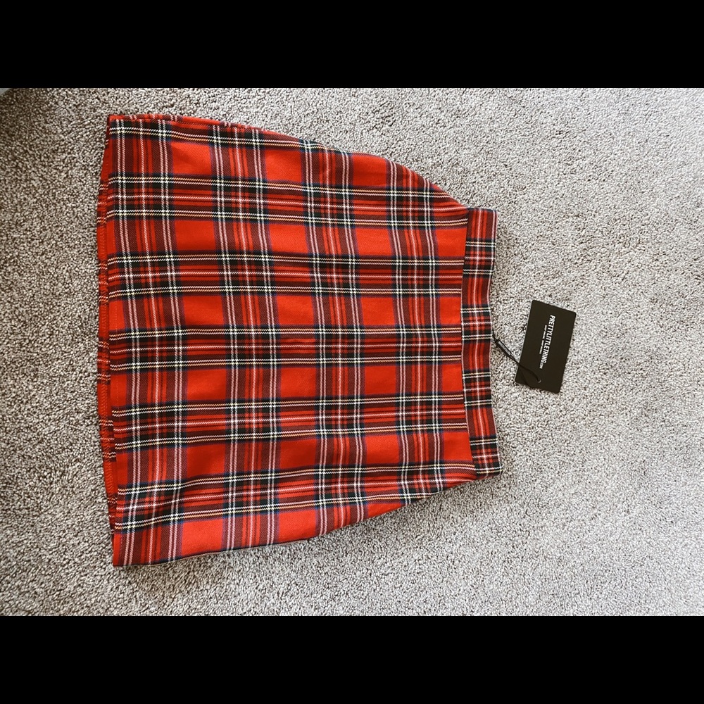PRETTY LITTLE THING SKIRT